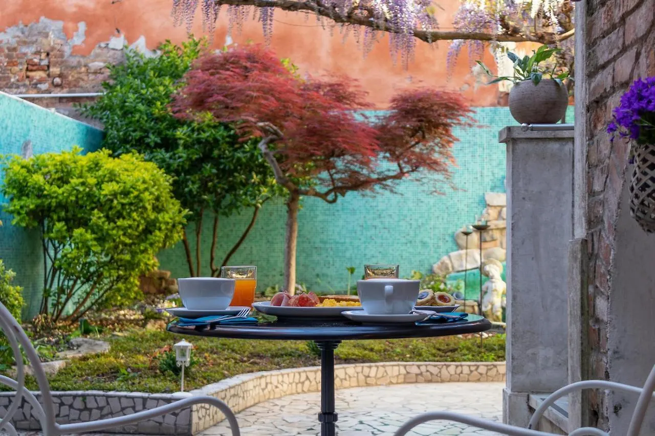 Hotel Casa Boccassini Benátky Itálie