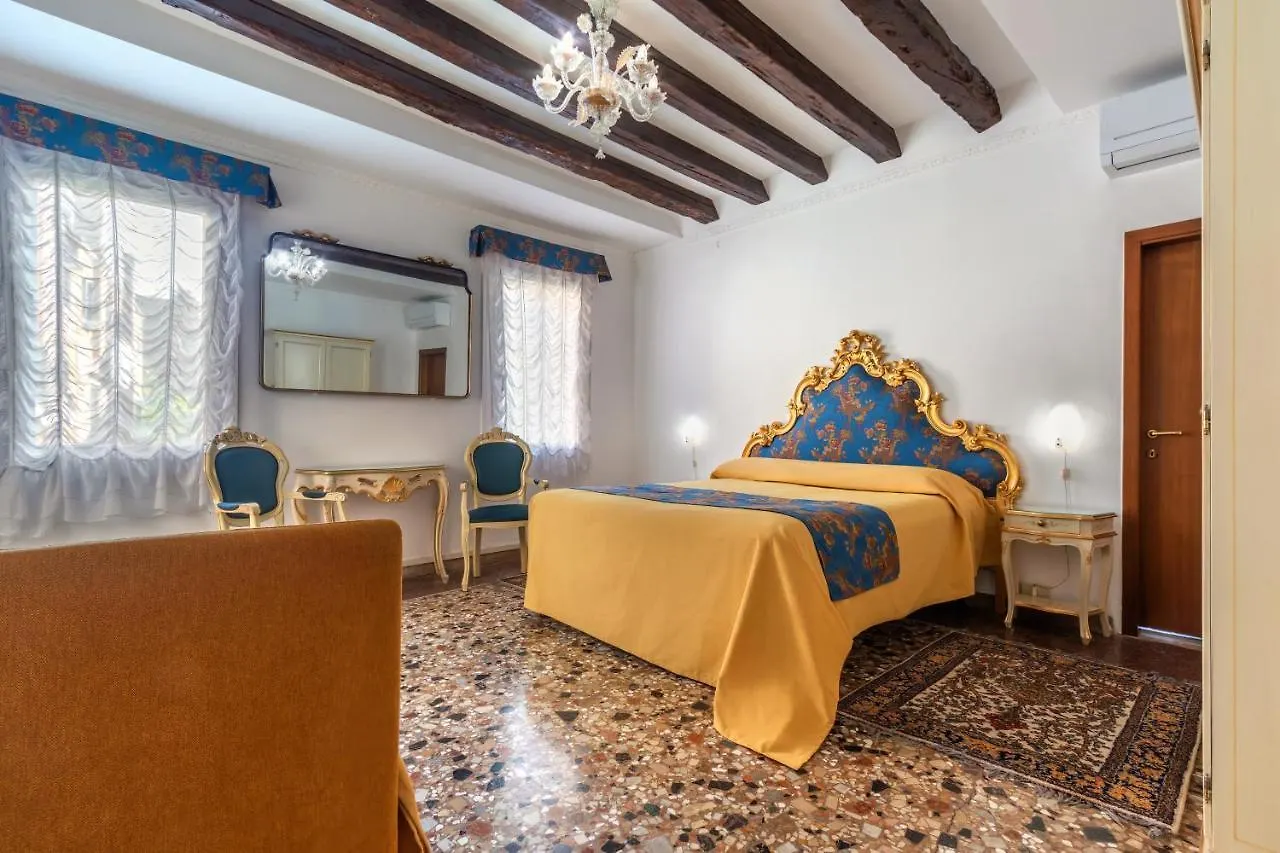 Hotel Casa Boccassini Venedik