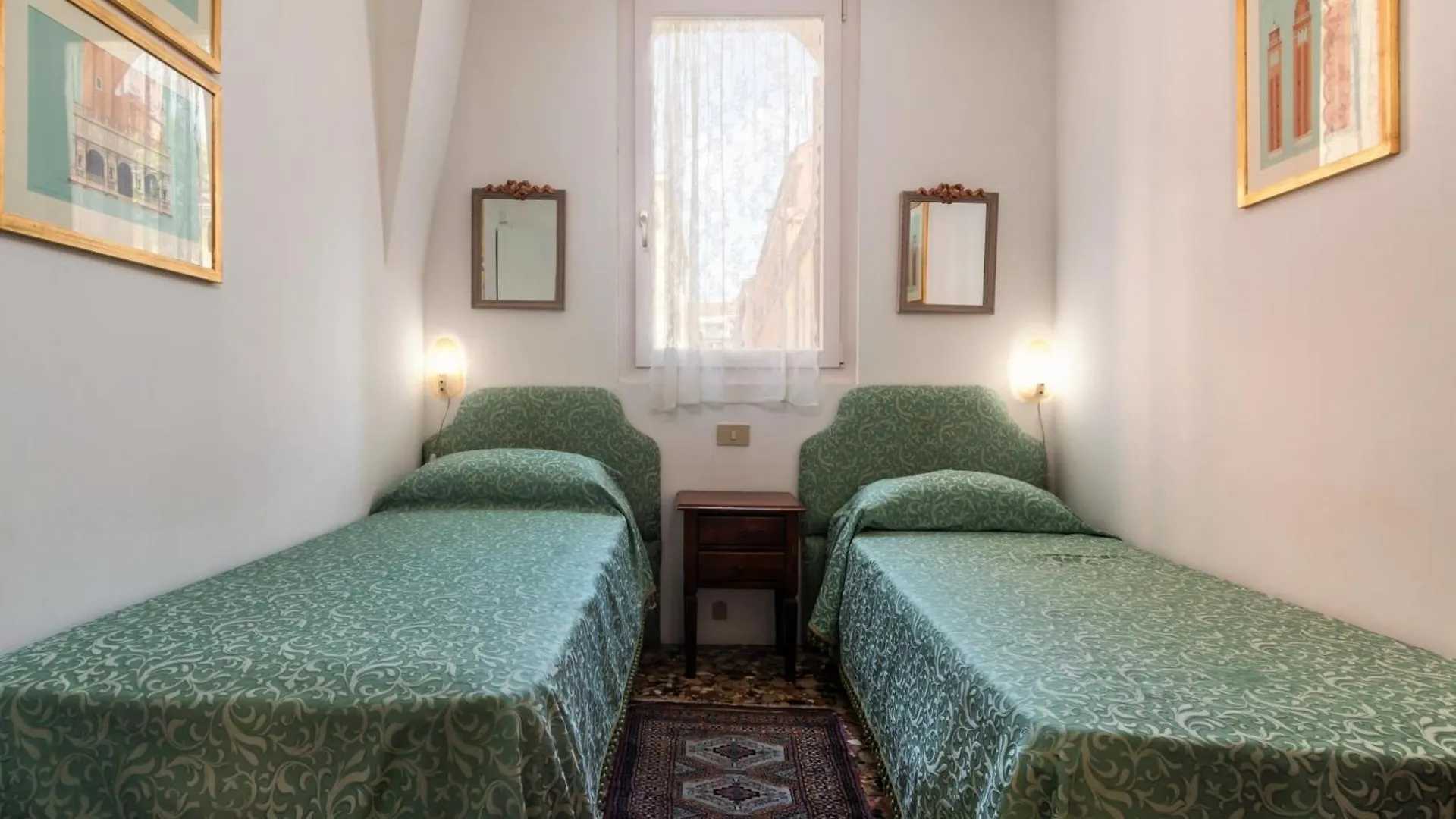 Hotel Casa Boccassini Venedik